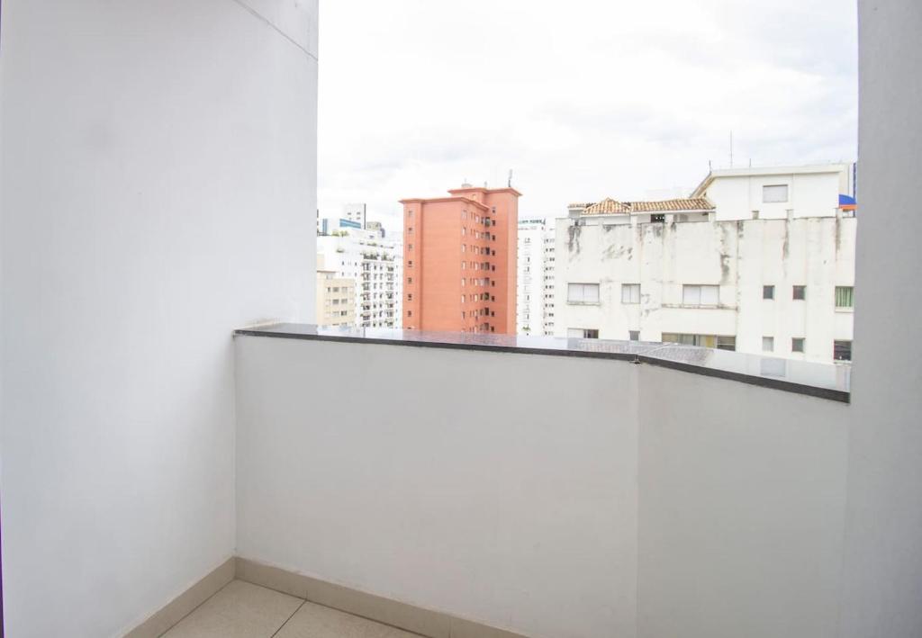  VC111 Clean e aconchegante com AC no Itaim Bibi