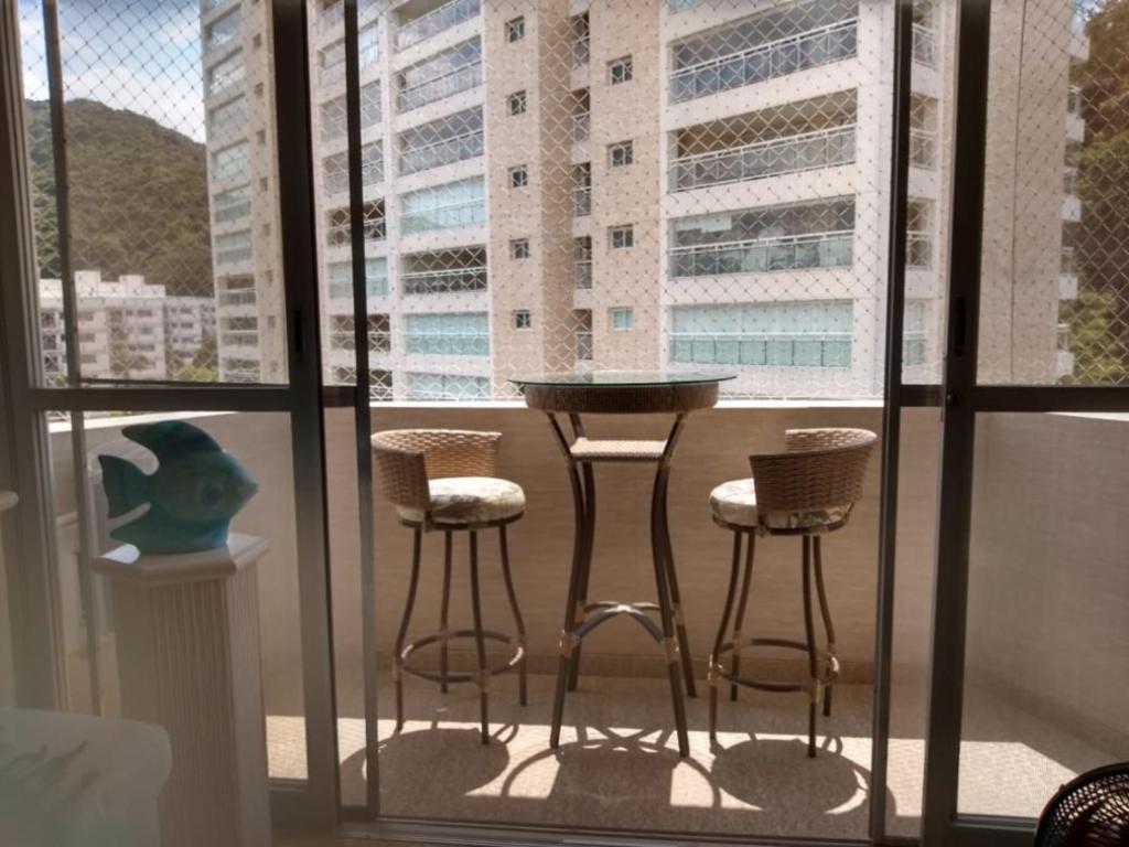  Guarujá - Praia da Enseada - Canto do Tortuga