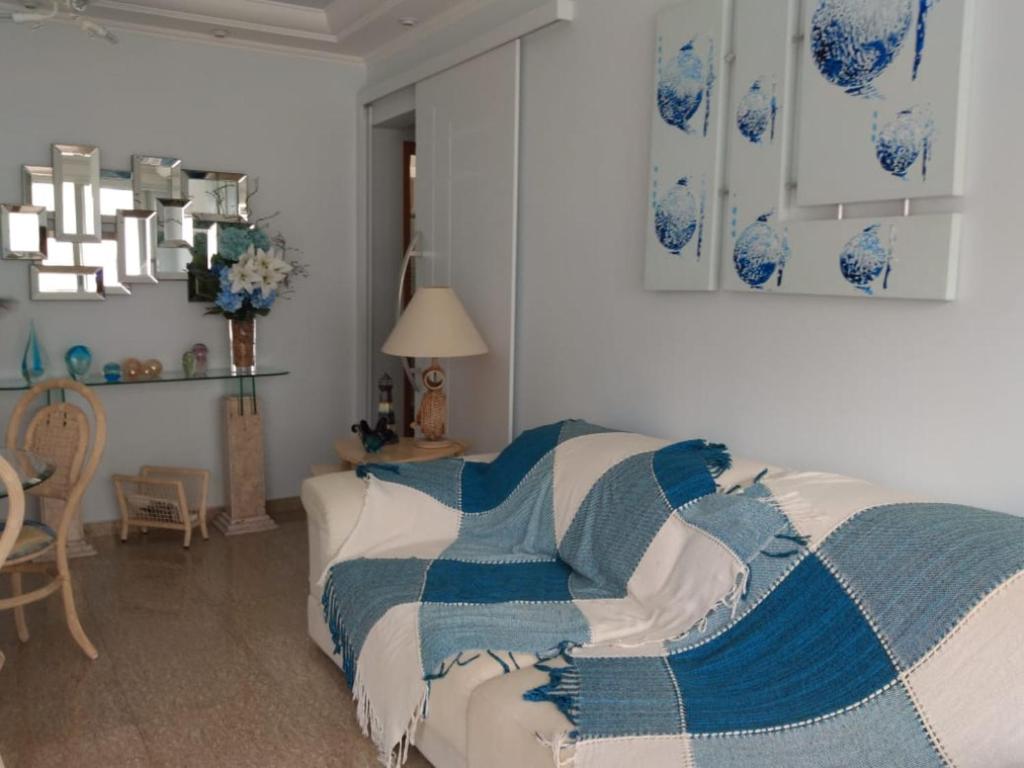  Guarujá - Praia da Enseada - Canto do Tortuga