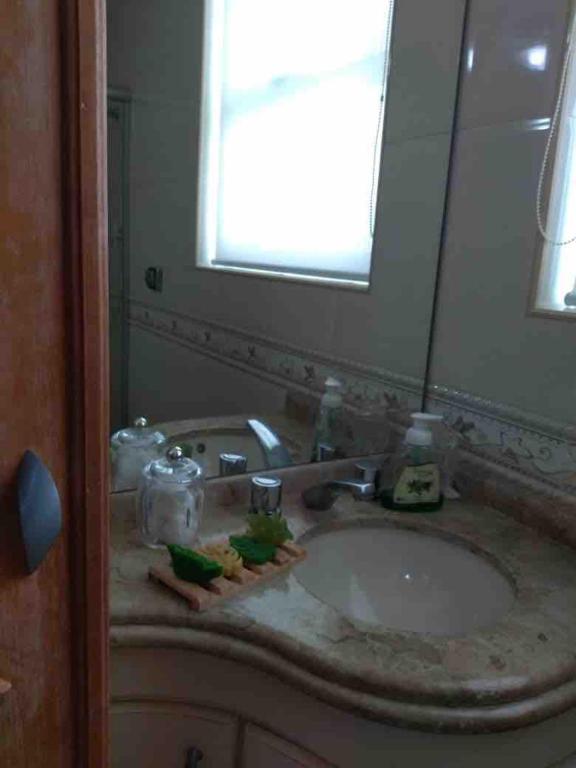  Guarujá - Praia da Enseada - Canto do Tortuga