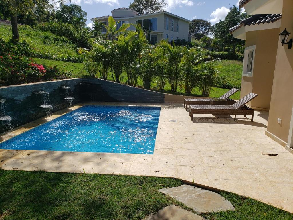 Gallery image of Cozy 2 bed 2 bath, with Jacuzzi Private Pool in Sosúa