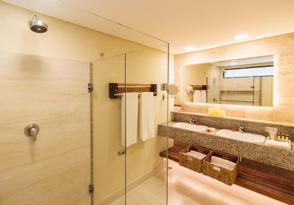 NANNAI Muro Alto  NANNAI Muro Alto