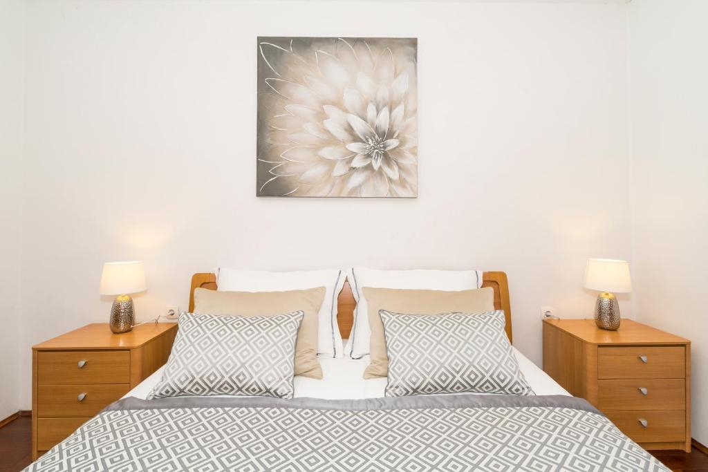 Posteľ alebo postele v izbe v ubytovaní Apartment in OLD TOWN with CITY VIEW