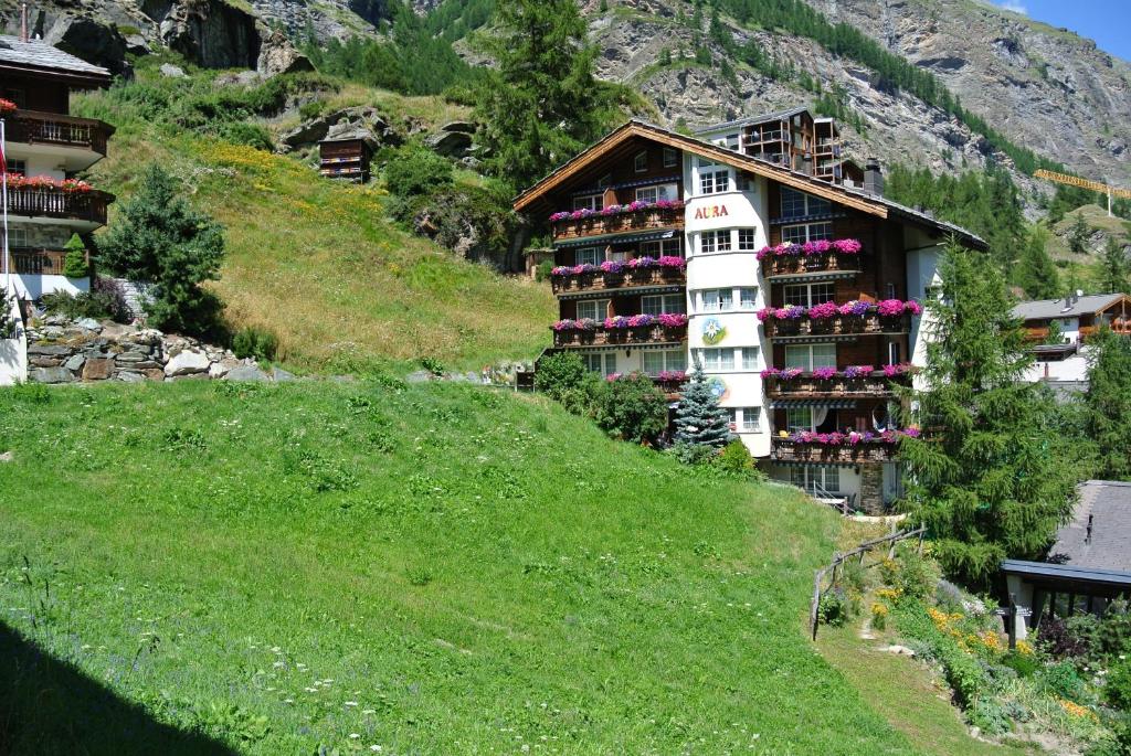 Nespecifikovaný výhled na hory nebo výhled na hory při pohledu z apartmánu