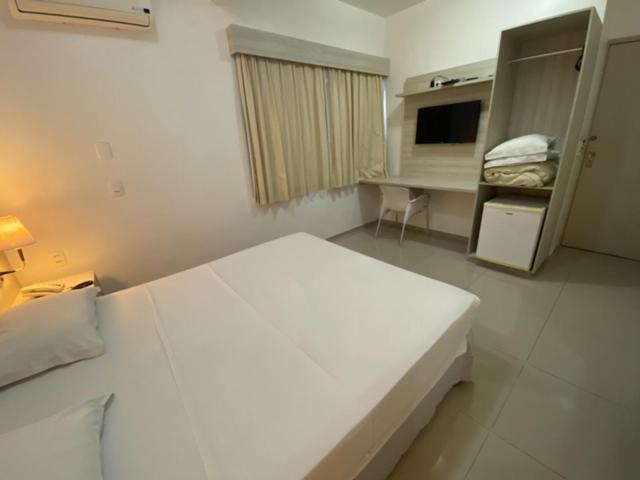  Ideal Praia Hotel