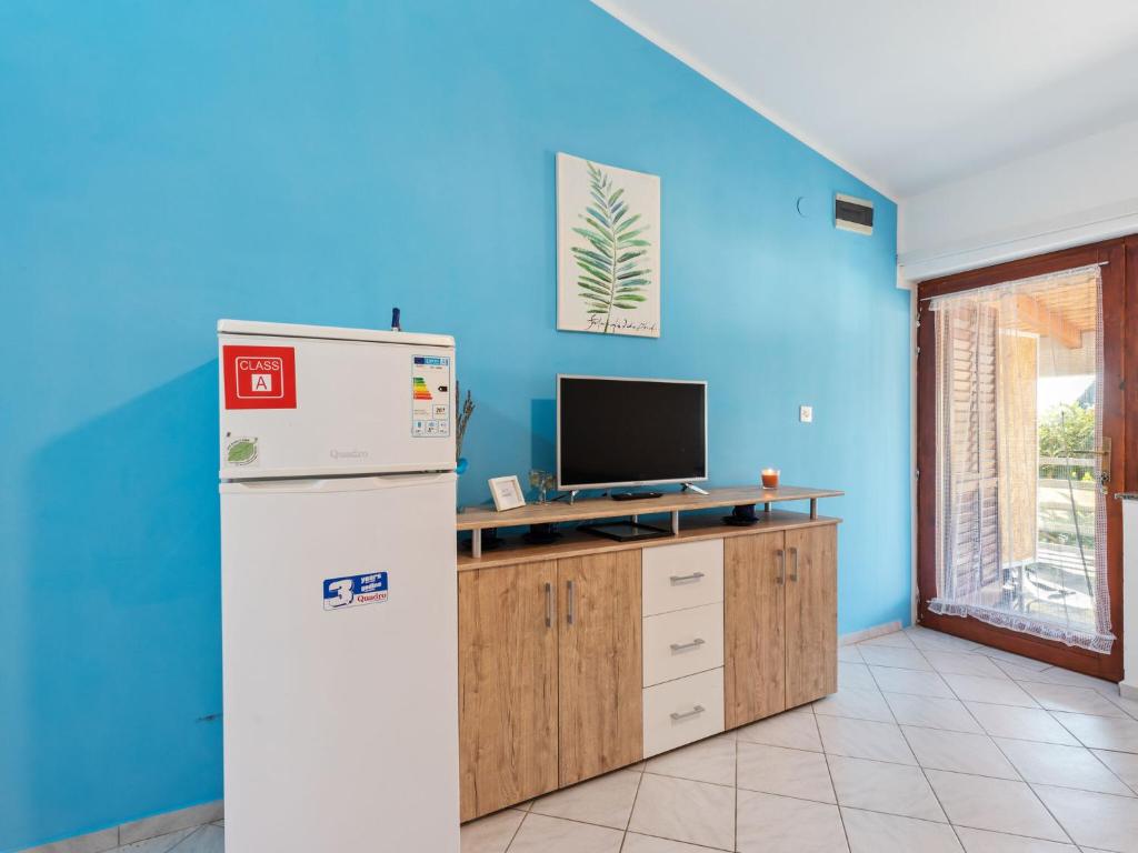 Kuchyň nebo kuchyňský kout v ubytování Holiday Home in Jasenice near Maslenica Beach