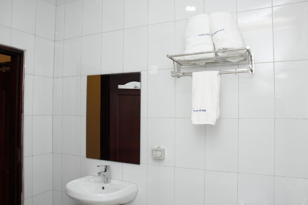 Gallery image of this property