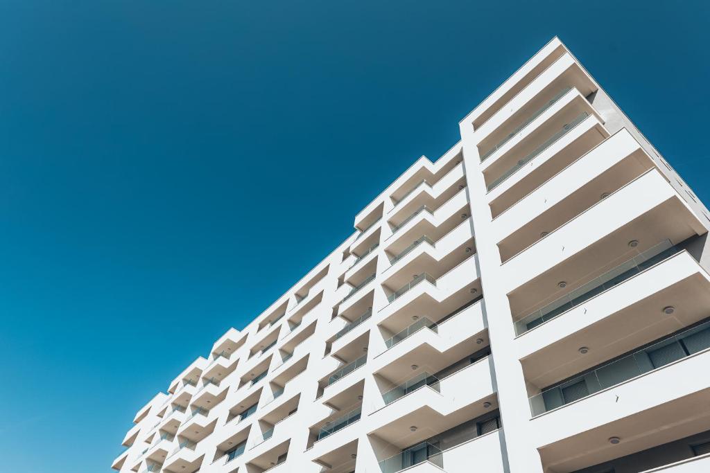 Budynek, w którym mieści się apartament