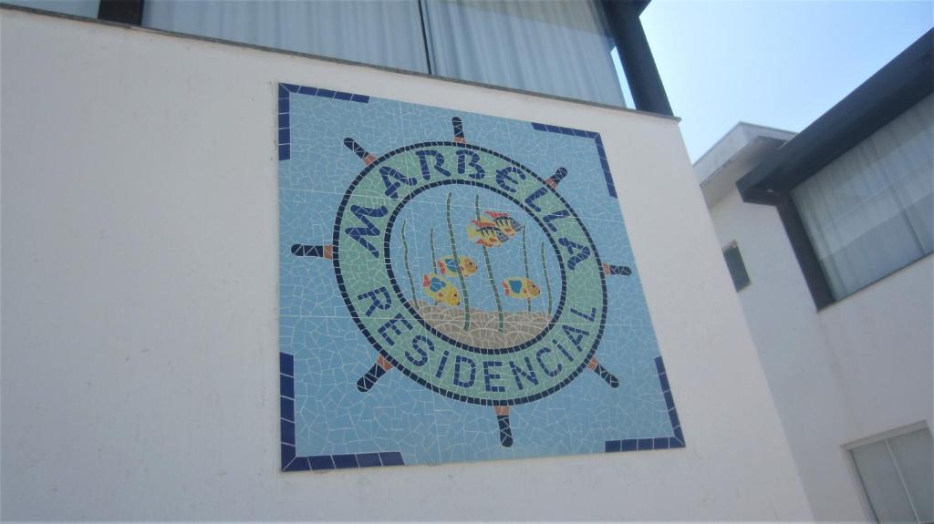  Apartamento no bairro de Mariscal a 300 metros praia do Canto Grande