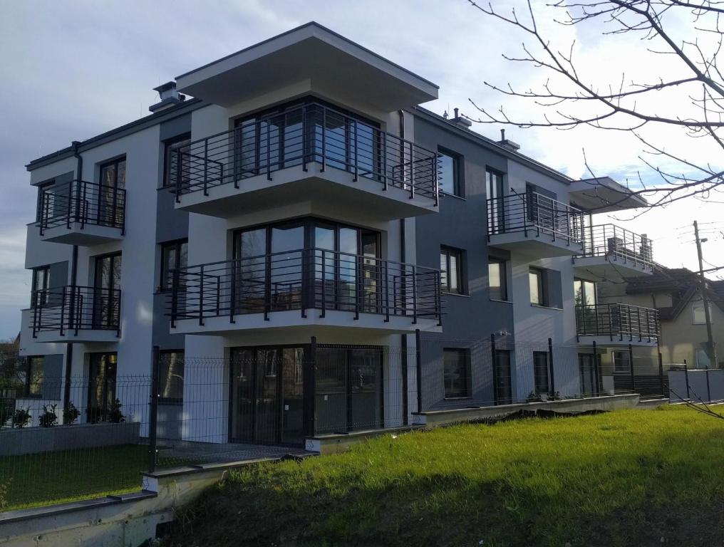 Budova, v ktorej sa apartmán nachádza