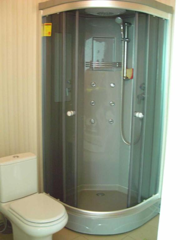 Holiday Park Dunay - Bed In Gemengde Slaapzaal Met 8 Bedden