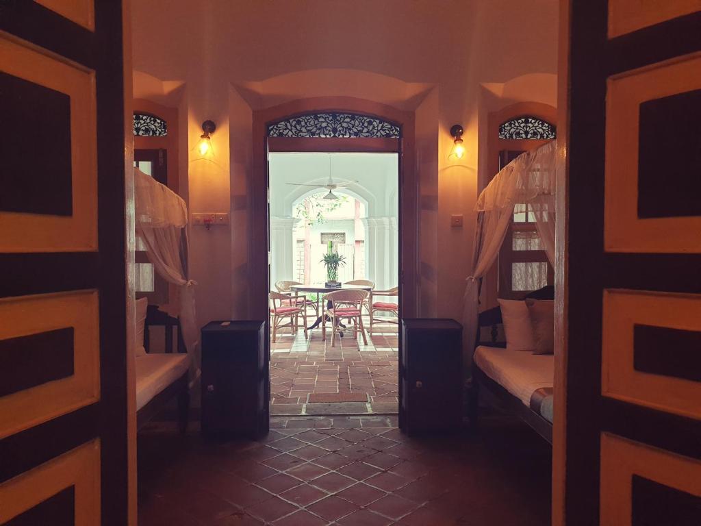 Nooit Gedacht Heritage Hotel (Original Dutch Governors House) - 12