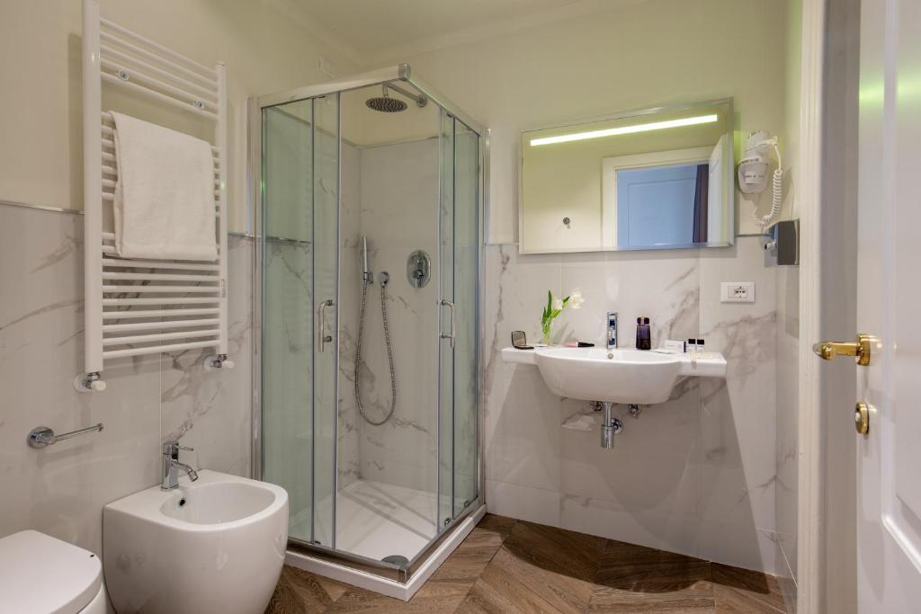 Ein Badezimmer in der Unterkunft Best Western Hotel Astrid