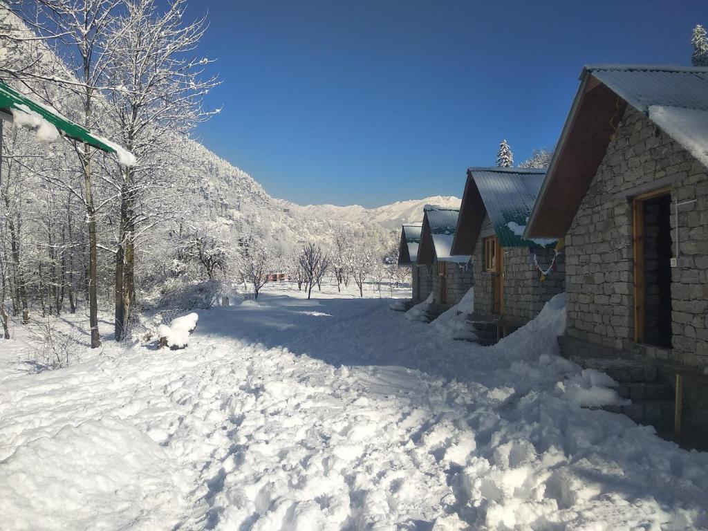 Stone Huts v zimě