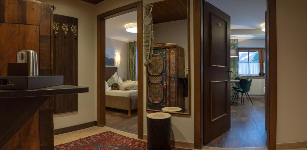 Postel nebo postele na pokoji v ubytování Hotel Landhaus Carla