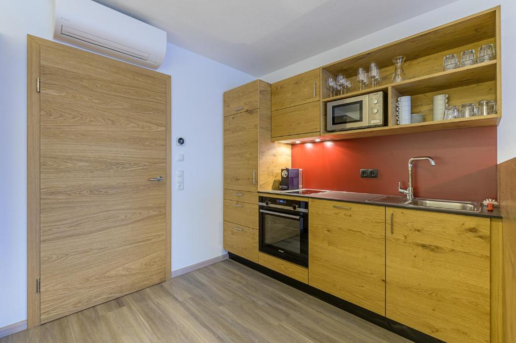 Kuchyň nebo kuchyňský kout v ubytování Residenz Schiestl
