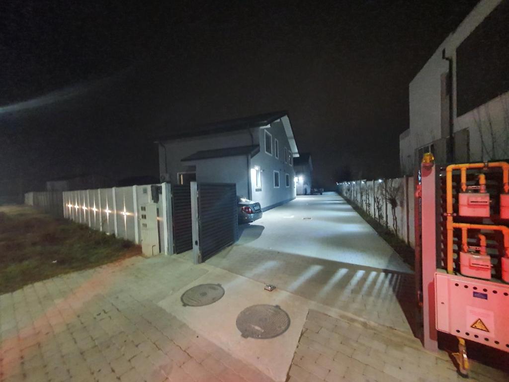 Fotografie z fotogalerie ubytování VillaGrey Tunari v destinaci Tunarii