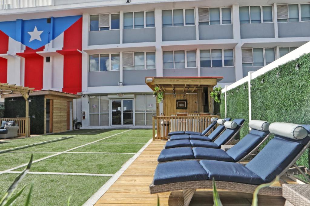 San Juan Airport Hotel - Housity