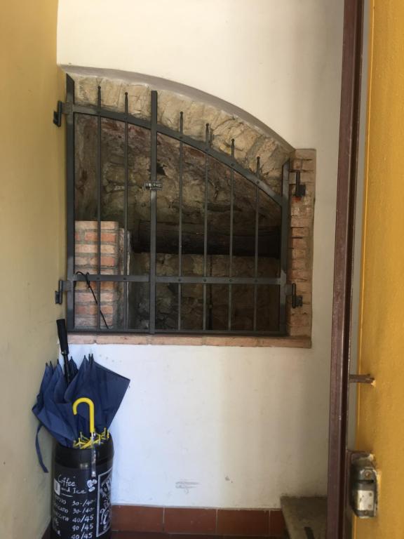 Fotografia z galérie ubytovania BORGO VOLCIANO GARDA LAKE APP.2 v destinácii Roe