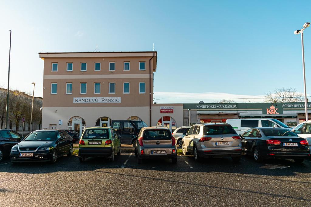 Fotografie z fotogalerie ubytování Randevú Panzió v destinaci Sopron