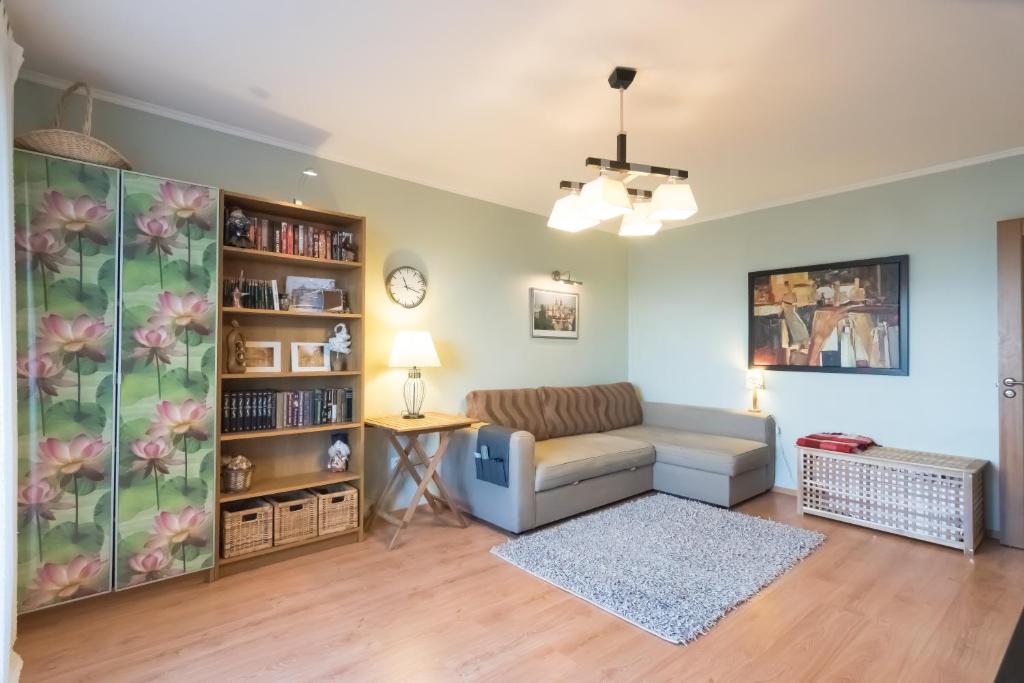 Gala apartment Yunnatov - отзывы и видео