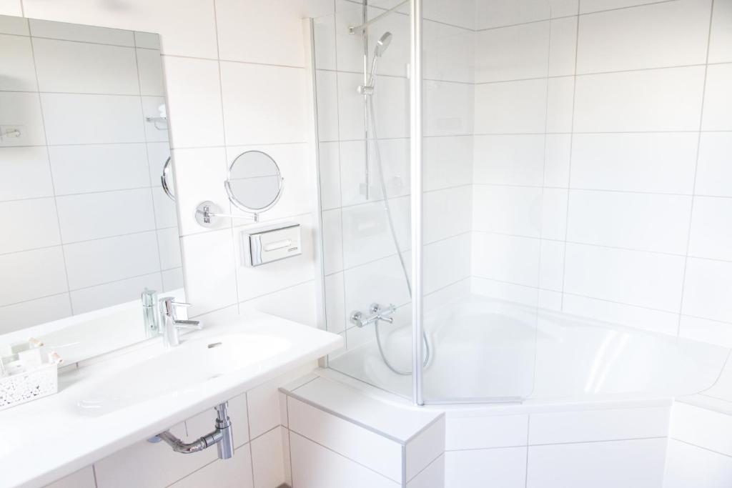Koupelna v ubytování Best Western Plus Aldhem Hotel