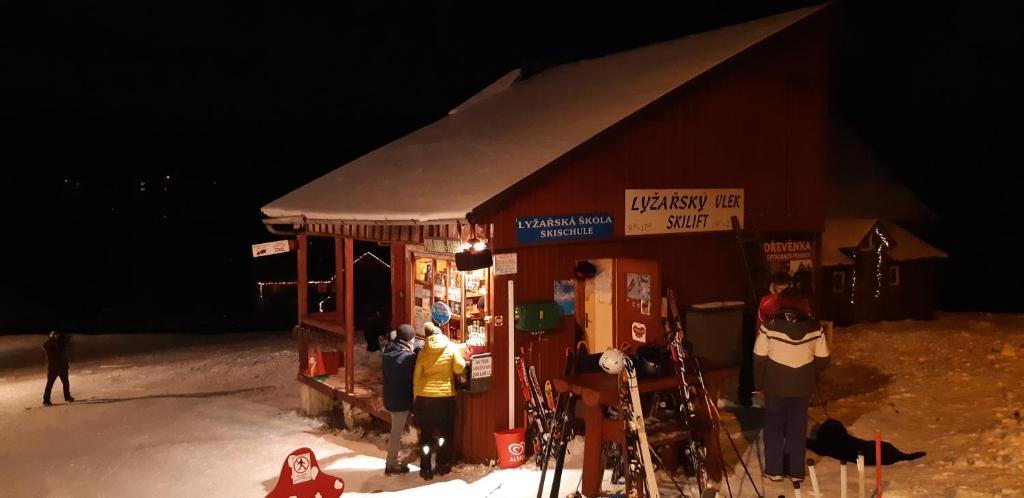 Harrachov Resident Apartments "Terrace & Chill" - high speed WiFi, možnost snídaně, Smart TV, Netflix, Disney plus - 17