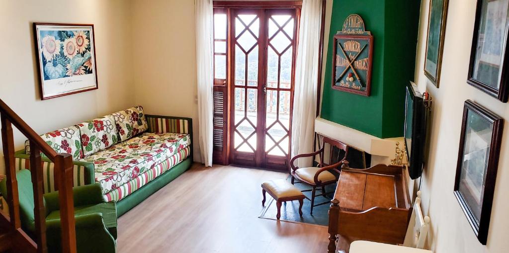  Apartamento Duplex em Campos do Jordão