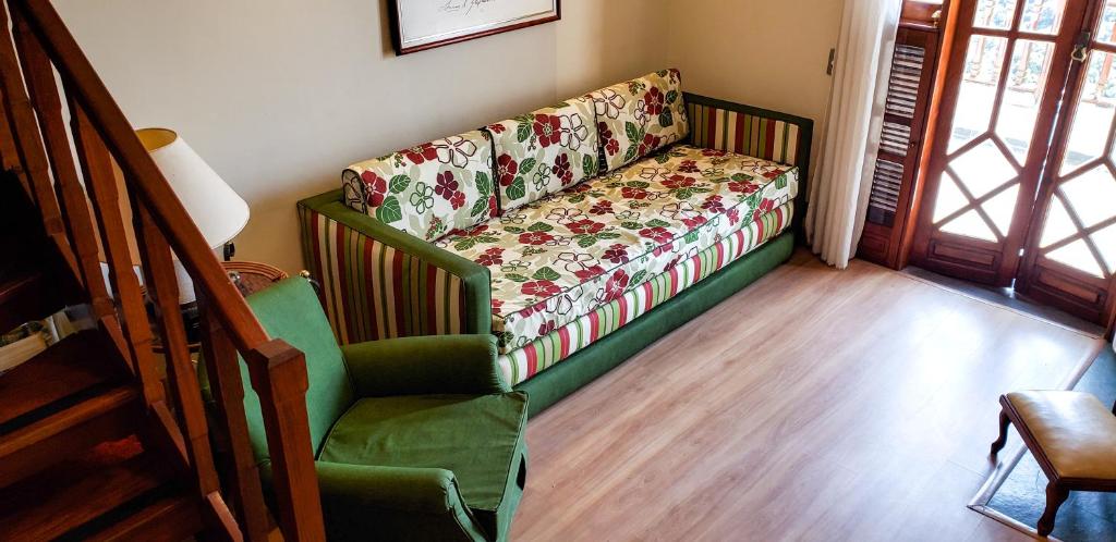  Apartamento Duplex em Campos do Jordão