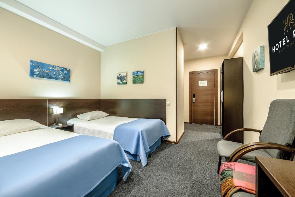 Russ Hotel - Classic Twin Room