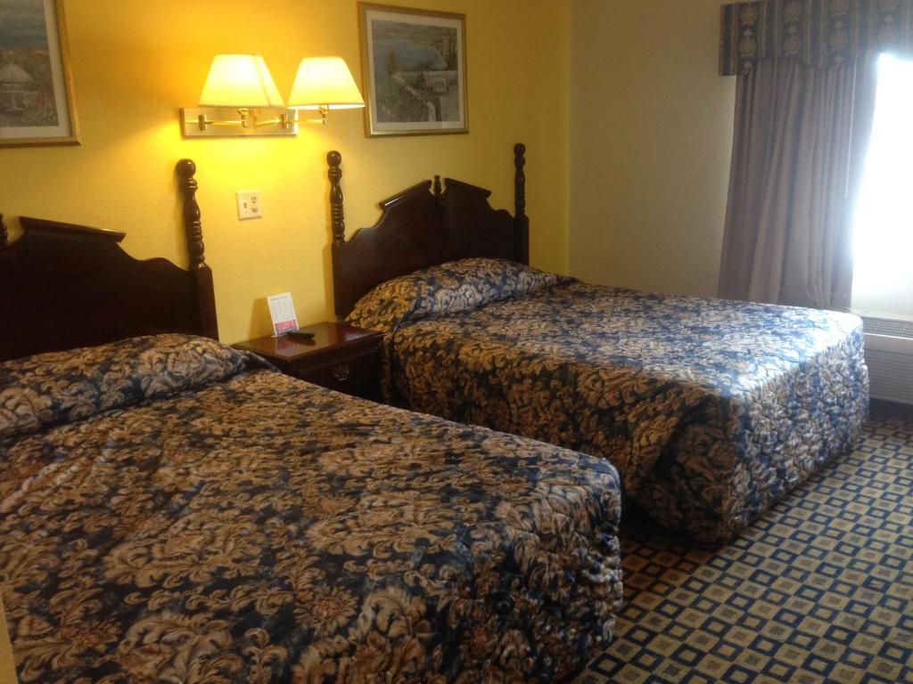 Stardust Motel - Chambre Double Avec Deux Lits Doubles