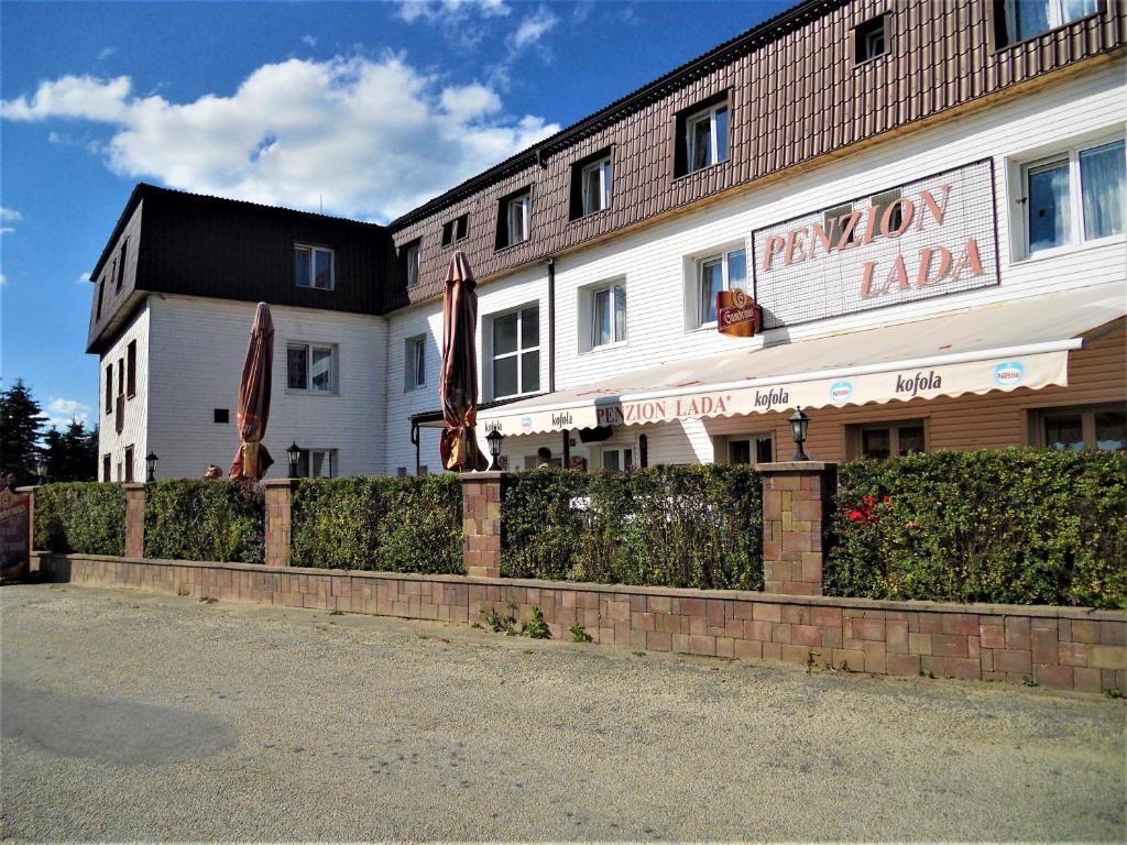 Budova, kde se penzion nachází