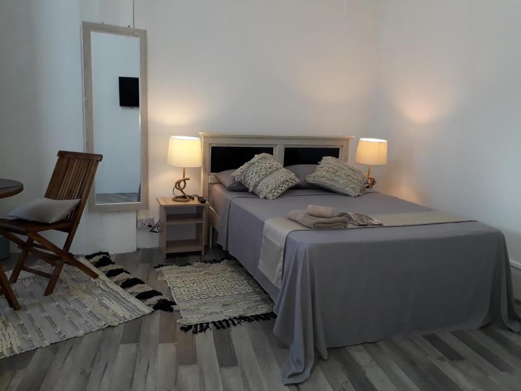 Postel nebo postele na pokoji v ubytování Hello Guest House
