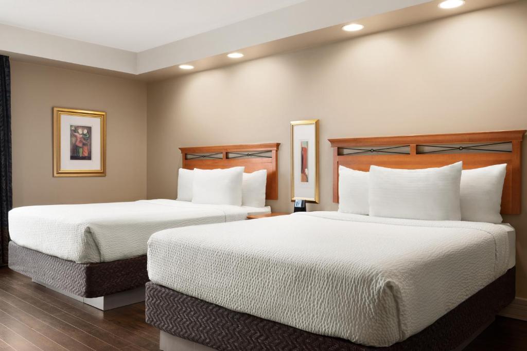 Royal Hotel Calgary, Trademark Collection by Wyndham - Resim 44