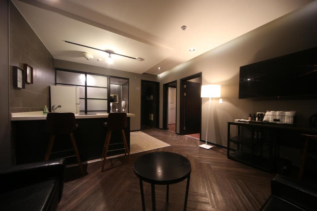 Kuchyň nebo kuchyňský kout v ubytování Beomil Brown Dot Hotel