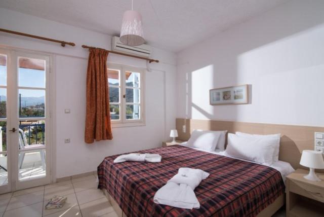 Gallery image of Castello Apartments in Stalida