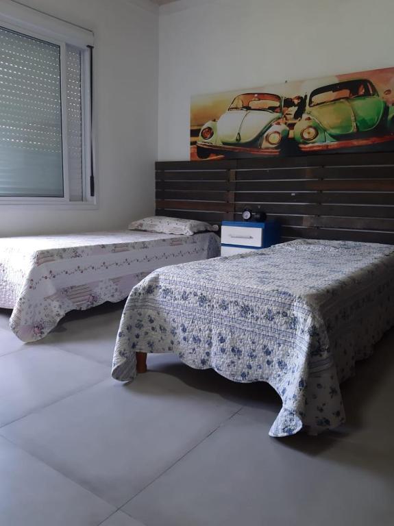  Casa com piscina em Torres