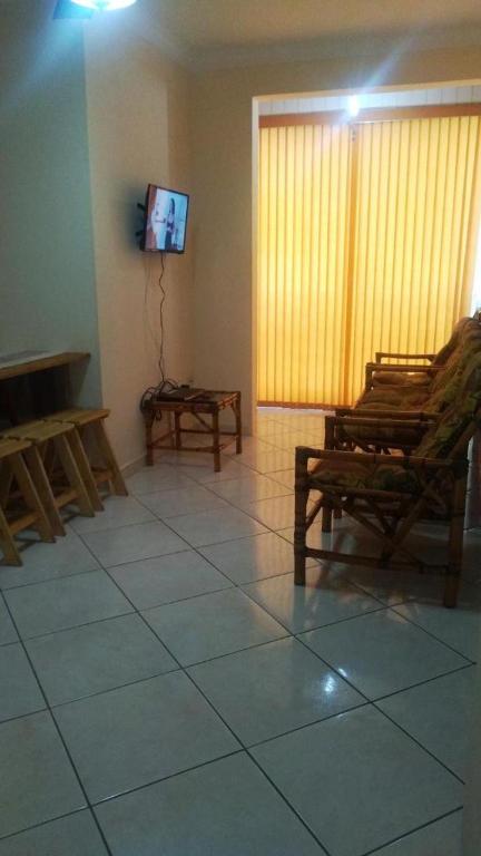  Apartamento Pé na Areia Praia Grande vem curtir