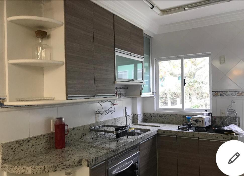  Apartamento Condomínio Solar das Bromélias