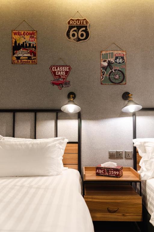 Postel nebo postele na pokoji v ubytování SVOK Hotel