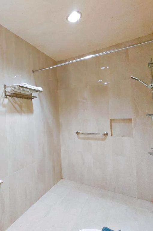 Hotel Indah Palace Tawangmangu - Standard Double Or Twin Room With Garden View