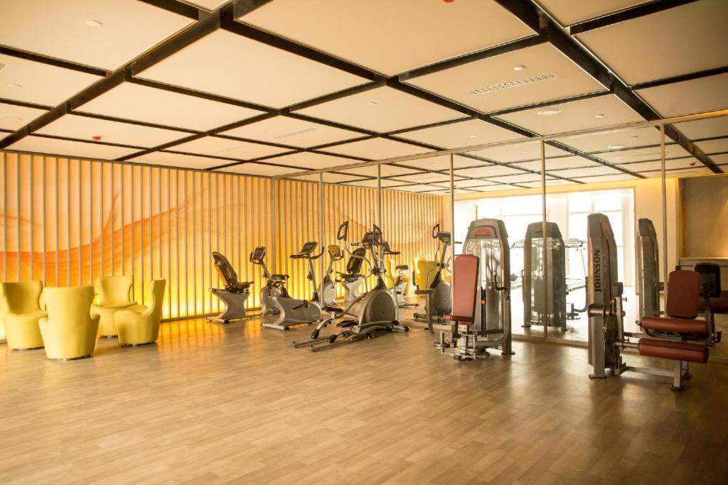 Fitness centrum a/nebo fitness zařízení v ubytování DoubleTree by Hilton Weihai