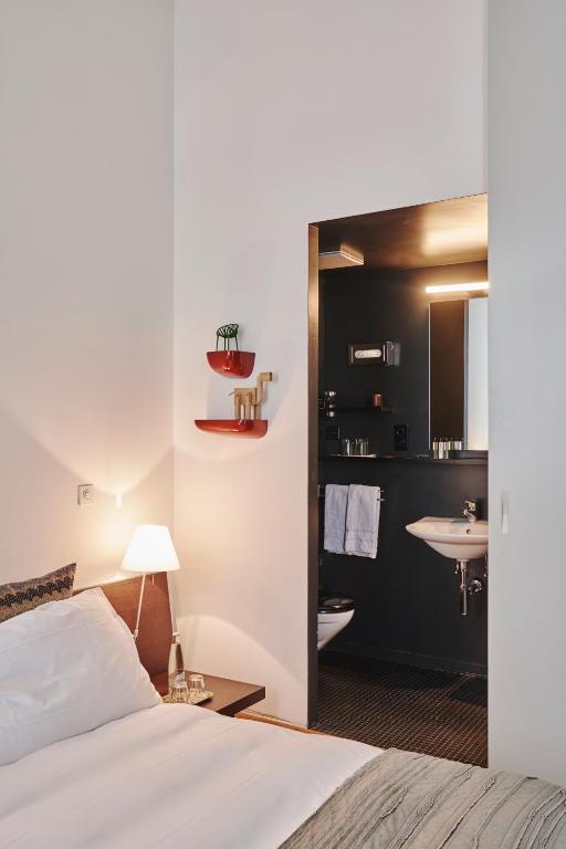 Llit o llits en una habitació de Design Hotel Plattenhof