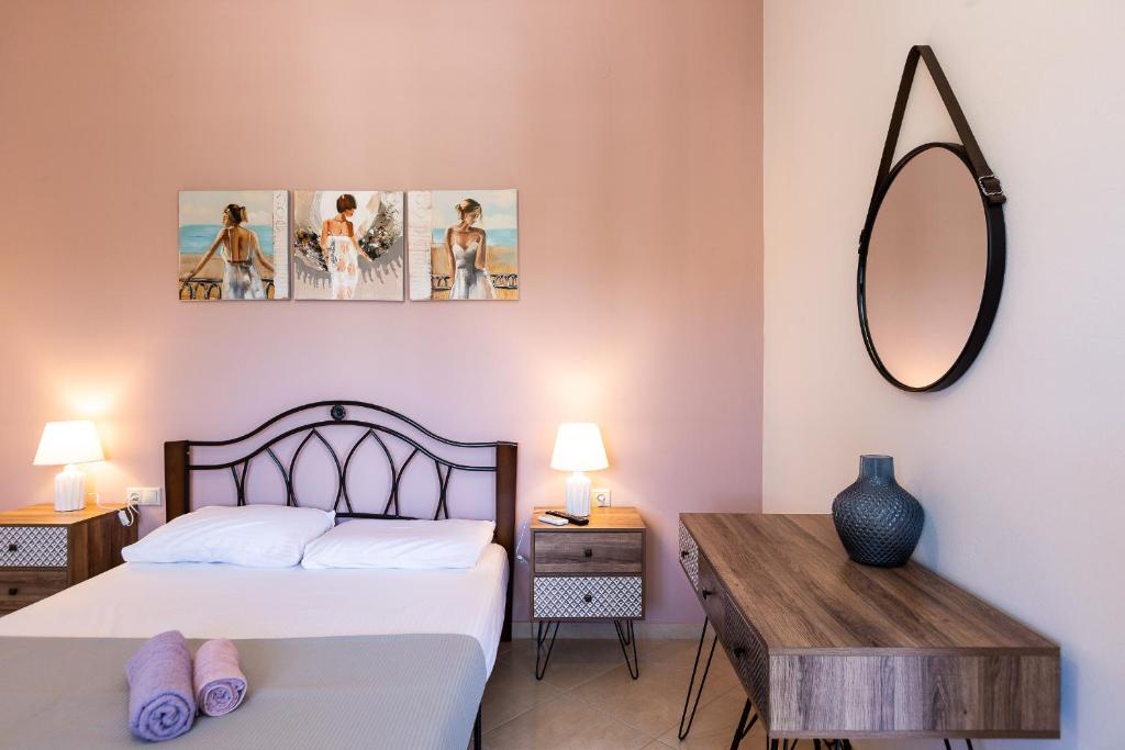 Postel nebo postele na pokoji v ubytování Stefanakos House