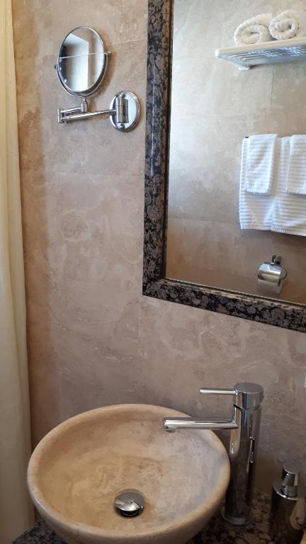 Transylvania Villa & Spa - 3