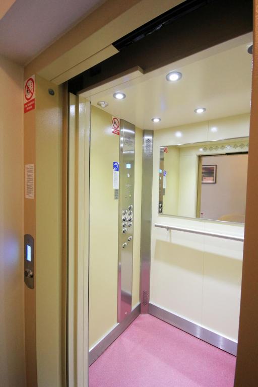 LC - Hotel Ostrava - Resim 27