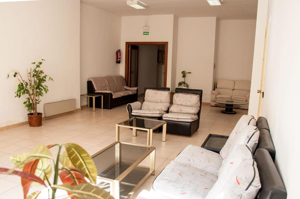 Posezení v ubytování Hostal Fontdemora