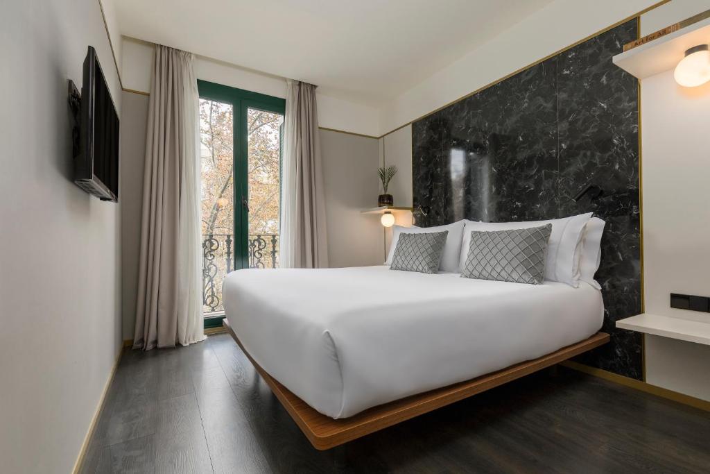 Be Mate Paseo de Gracia - 7