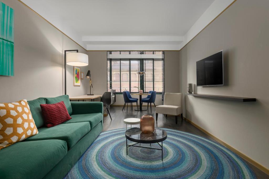 
Two-Bedroom Apartment
