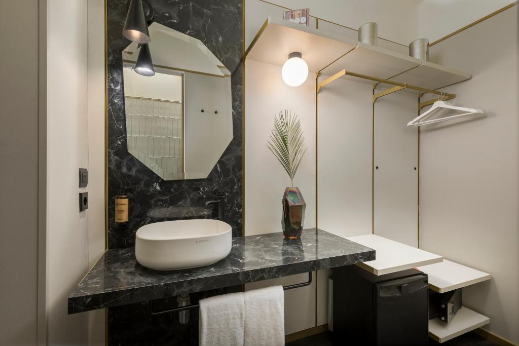 Be Mate Paseo de Gracia - 13